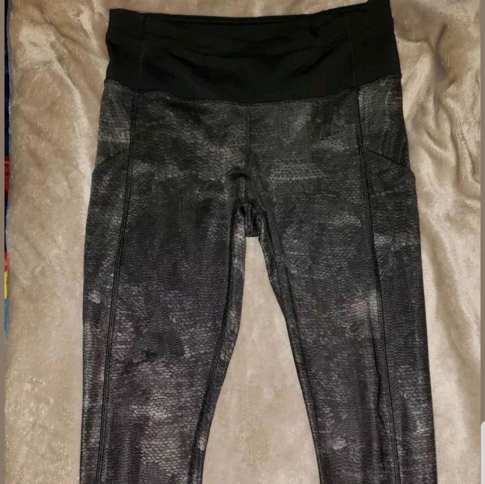 Lululemon running leggings